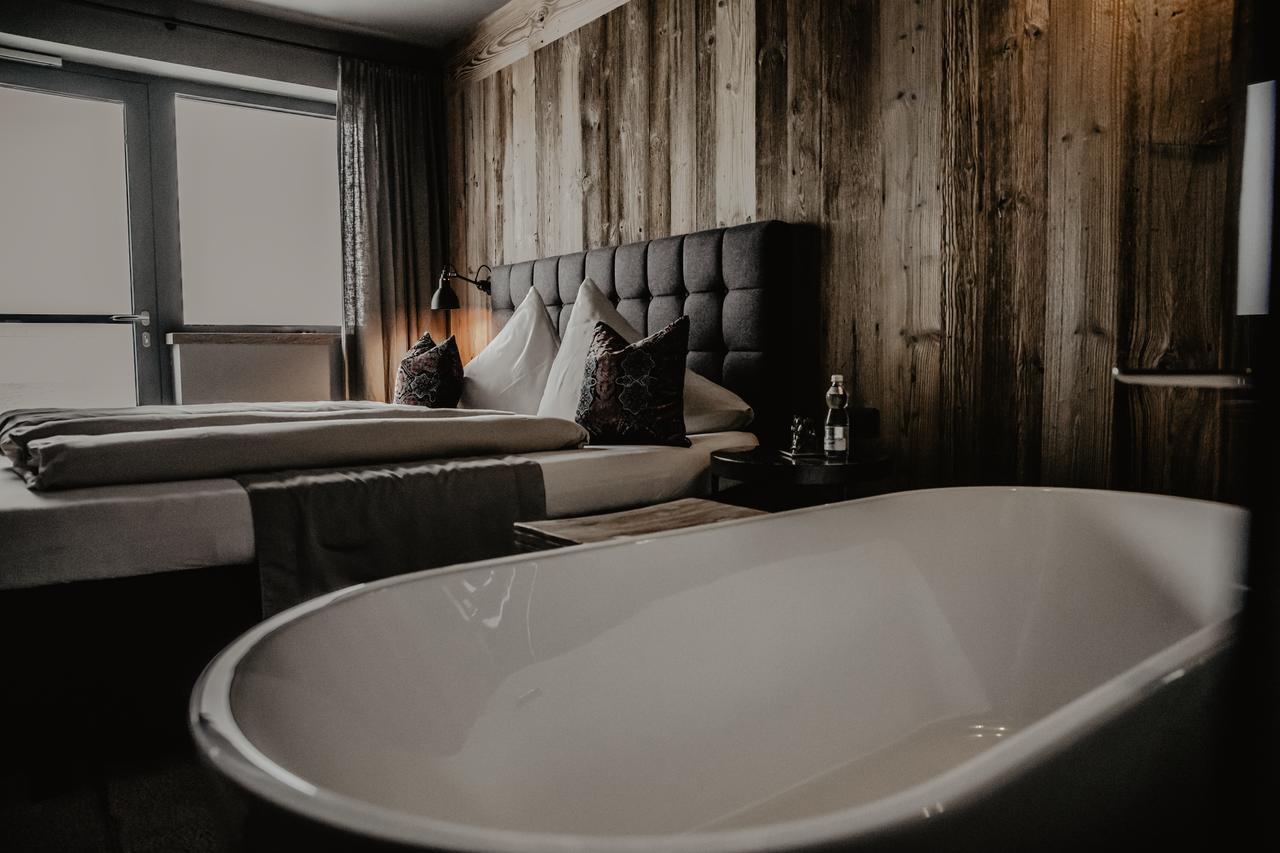 مايرهوفن Black Eagle Loft Luxury Appartement المظهر الخارجي الصورة