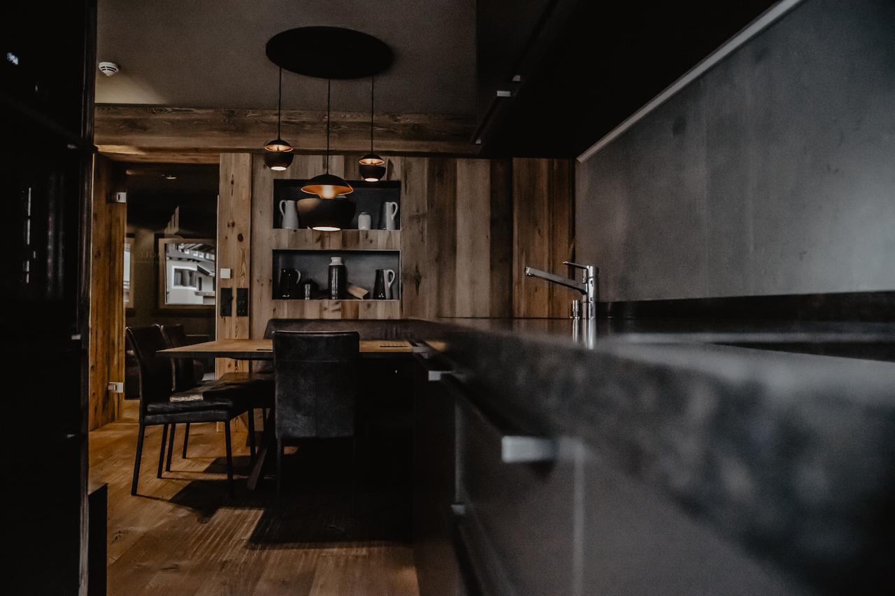 مايرهوفن Black Eagle Loft Luxury Appartement المظهر الخارجي الصورة