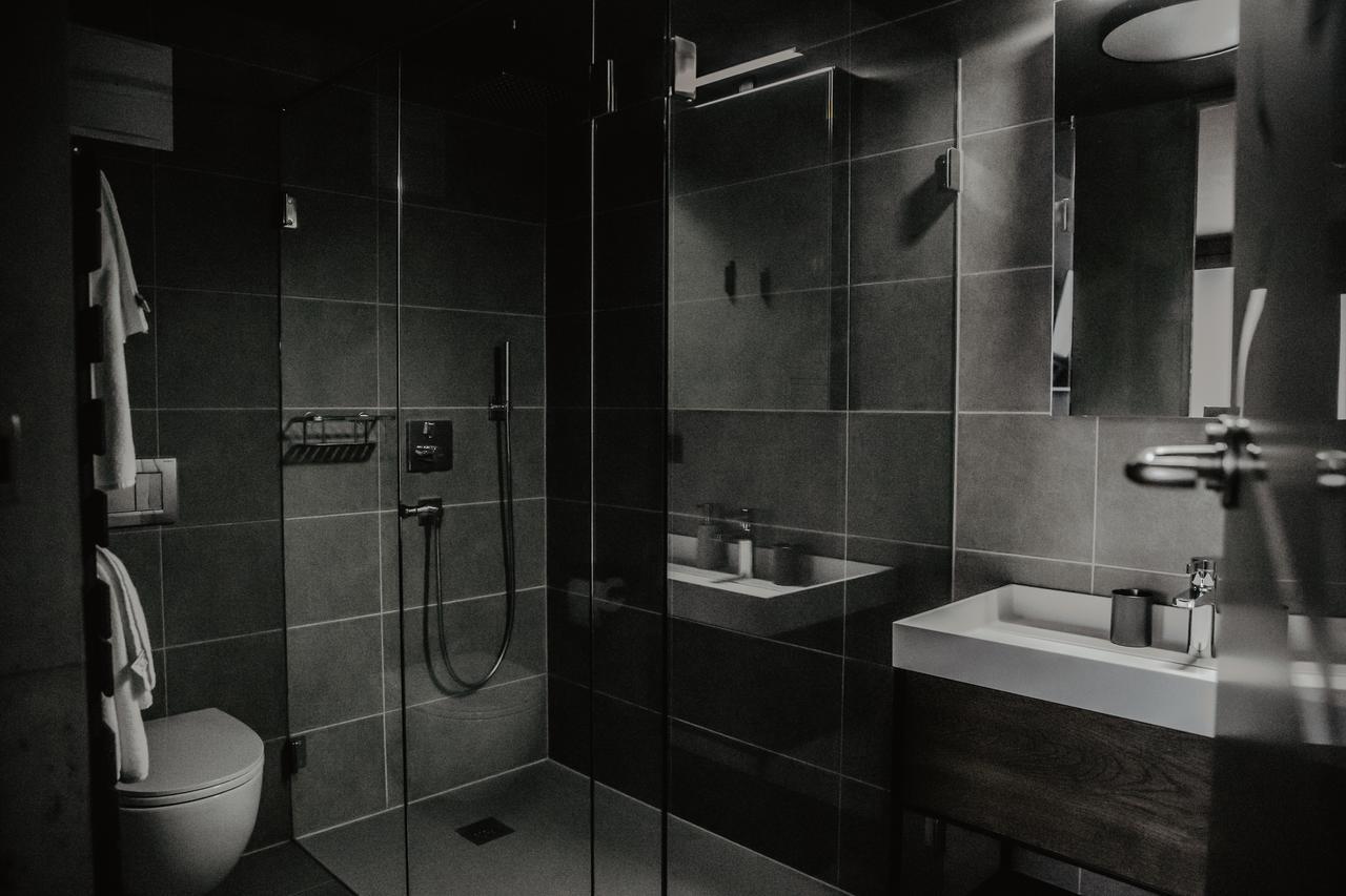 مايرهوفن Black Eagle Loft Luxury Appartement المظهر الخارجي الصورة