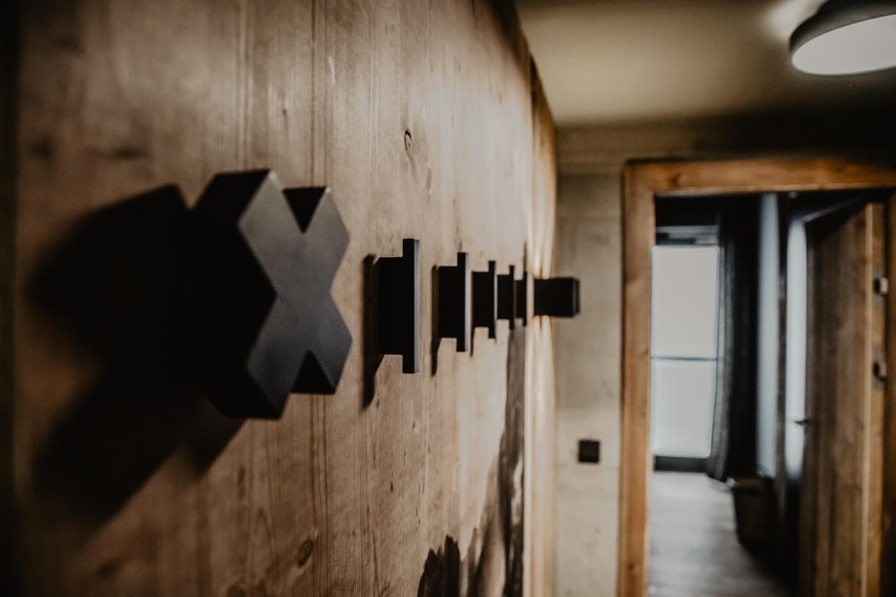 مايرهوفن Black Eagle Loft Luxury Appartement المظهر الخارجي الصورة